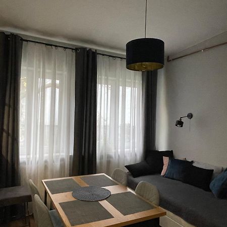 “Apartcalm - Like At Home” - Close To Subway Varsóvia Exterior foto
